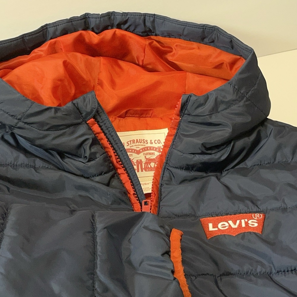 Vtg Levi's Boys Puffer Jacket Blue Water Resistant Hooded M Coat 10-12 Years